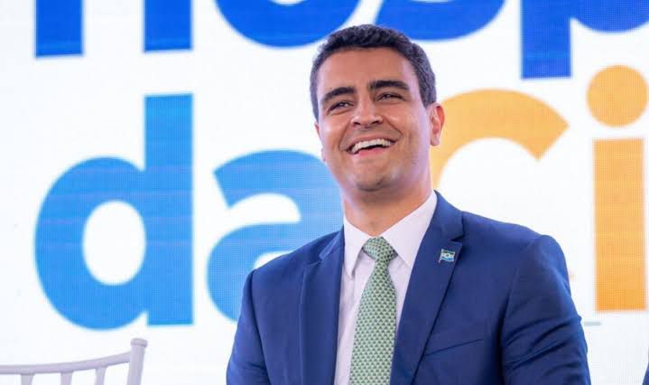 Cenário Político: JHC Entre o Governo do Estado e o Senado — Apostas, Riscos e Estratégias para 2026